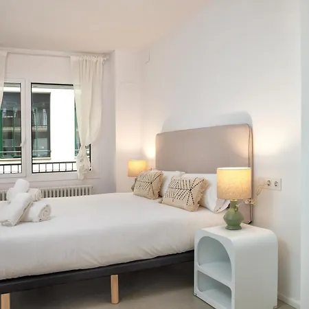 Flateli Lorenzana 35 B Apartamento *