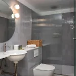 Flateli Lorenzana 35 B * Girona